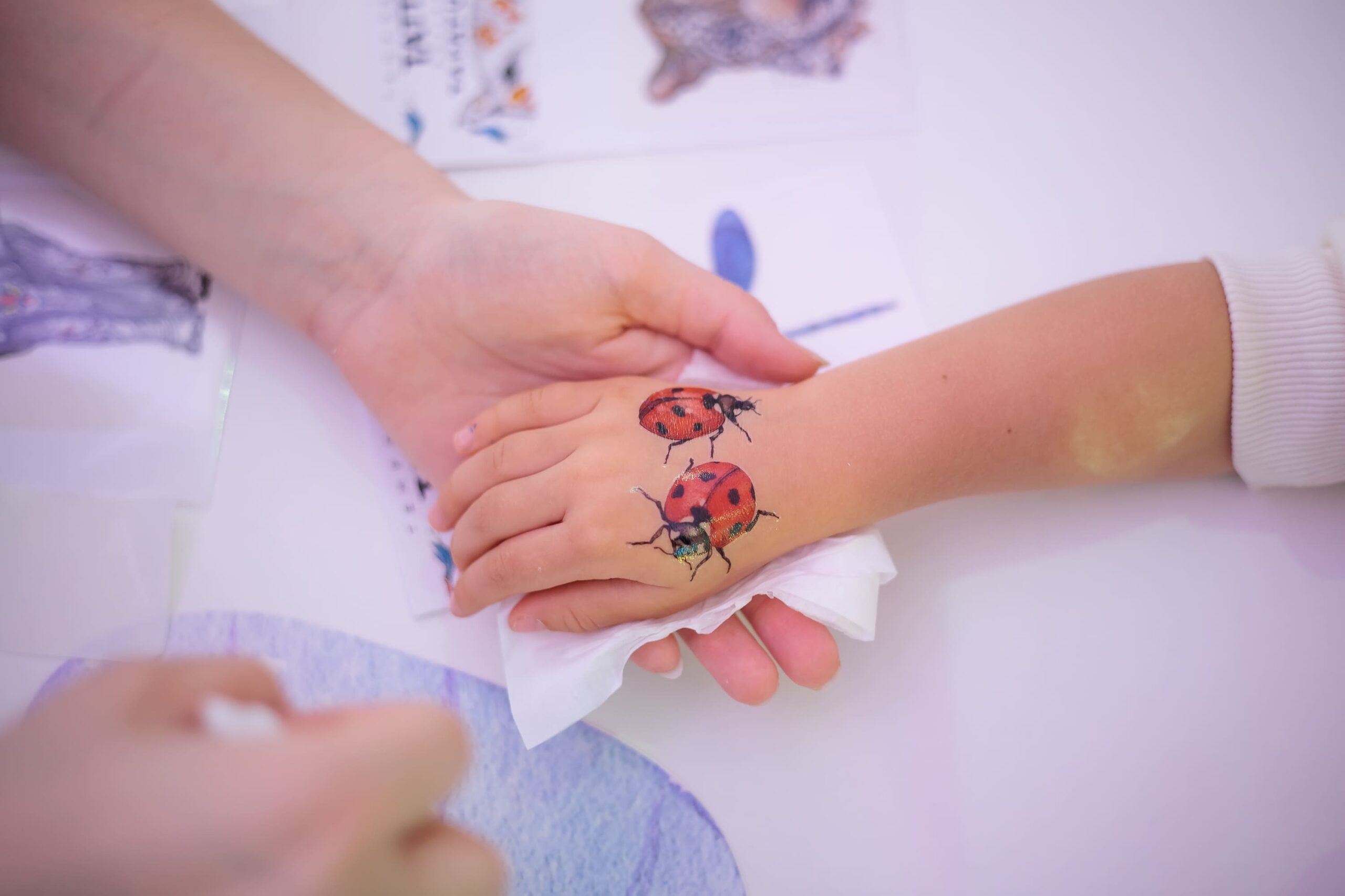 Dizainerės tatuiruotės